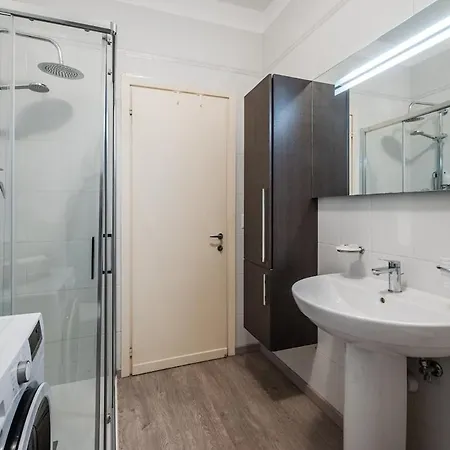 شقة Center Near The Sea With Terrace Free Parking Ac Wifi