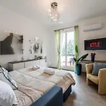 아파트 Center Near The Sea With Terrace Free Parking Ac Wifi *