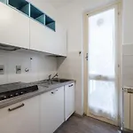 Center Near The Sea With Terrace Free Parking Ac Wifi 라팔로