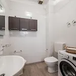 Center Near The Sea With Terrace Free Parking Ac Wifi 아파트 *