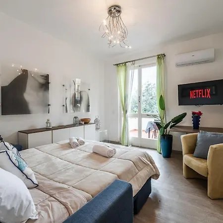 Apartment Center Near The Sea With Terrace Free Parking Ac Wifi *